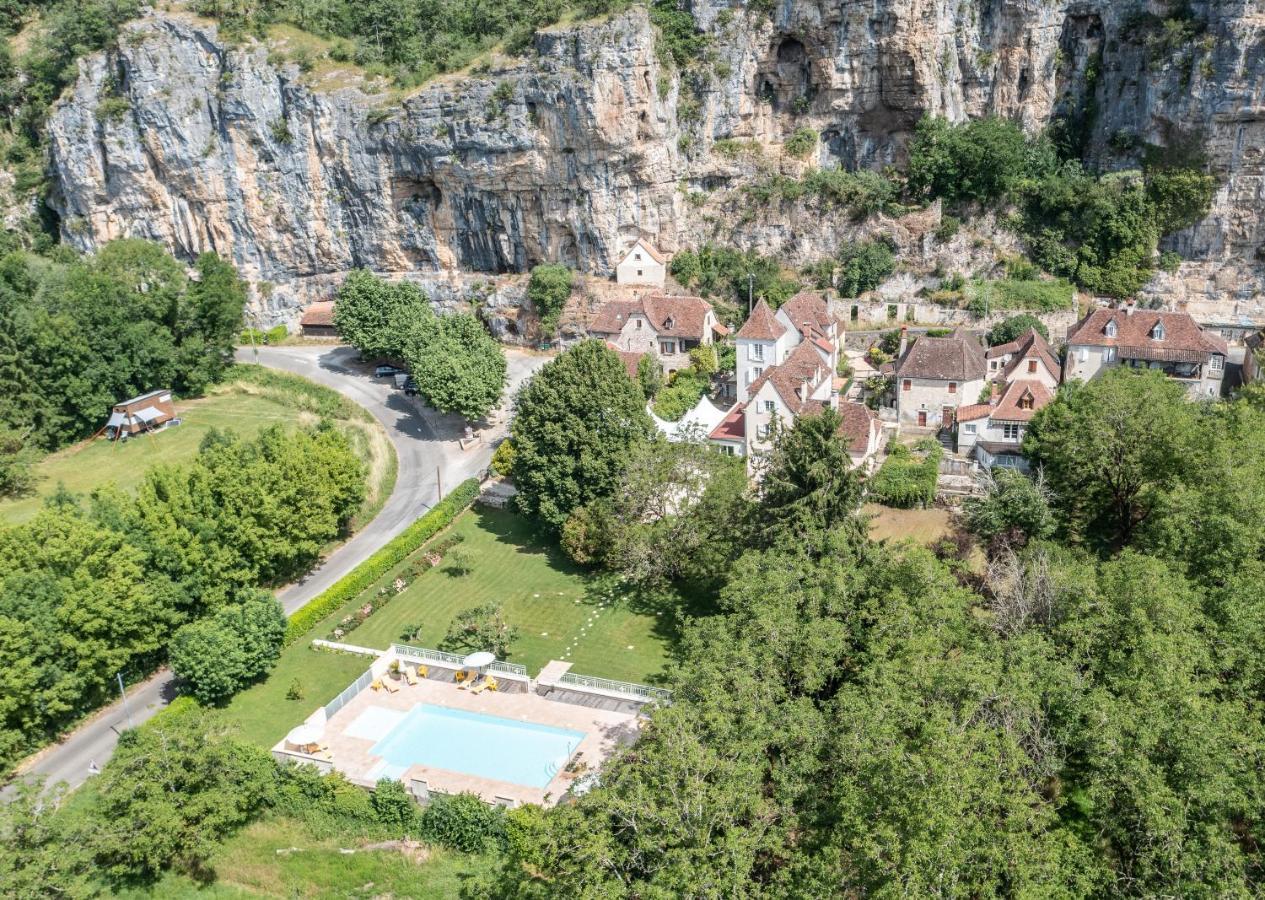 Hotel Logis - Restaurant Domaine Les Falaises 3*