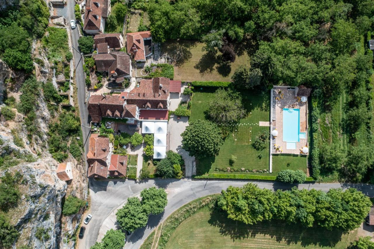 Logis - Restaurant Domaine Les Falaises 3*