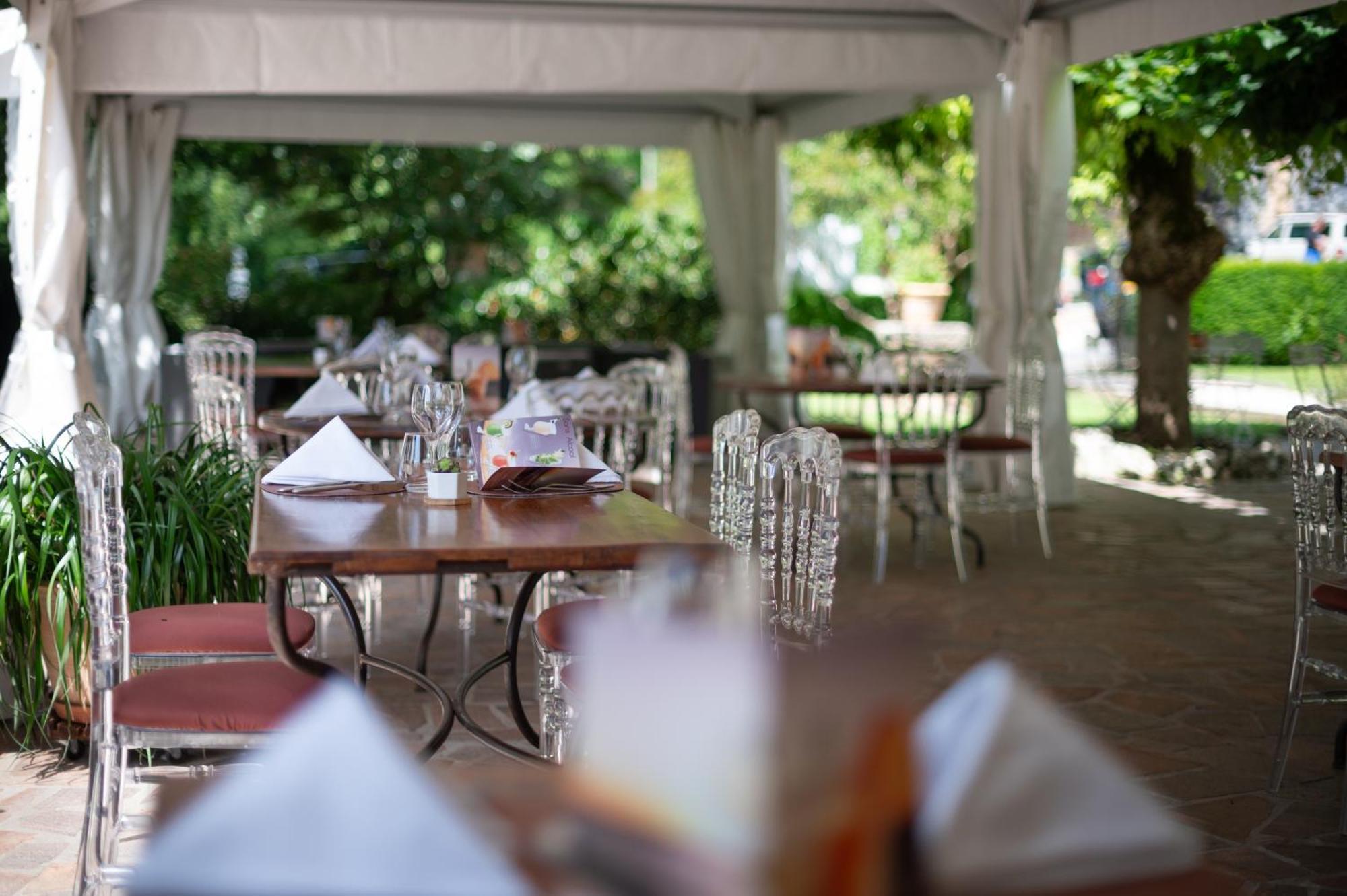 Hotel Logis - Restaurant Domaine Les Falaises Martel